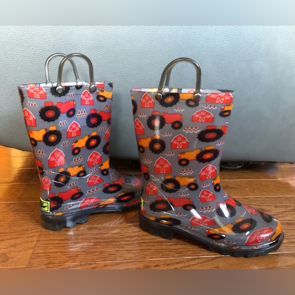 Western Chief Lighted Tractors Rain Boots- size 11/12